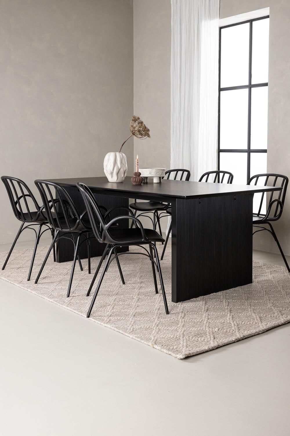 Vail Esszimmerset + Dyrön 200cm/6St. in Schwarz präsentiert im Onlineshop von KAQTU Design AG. Esszimmerset ist von Venture Home