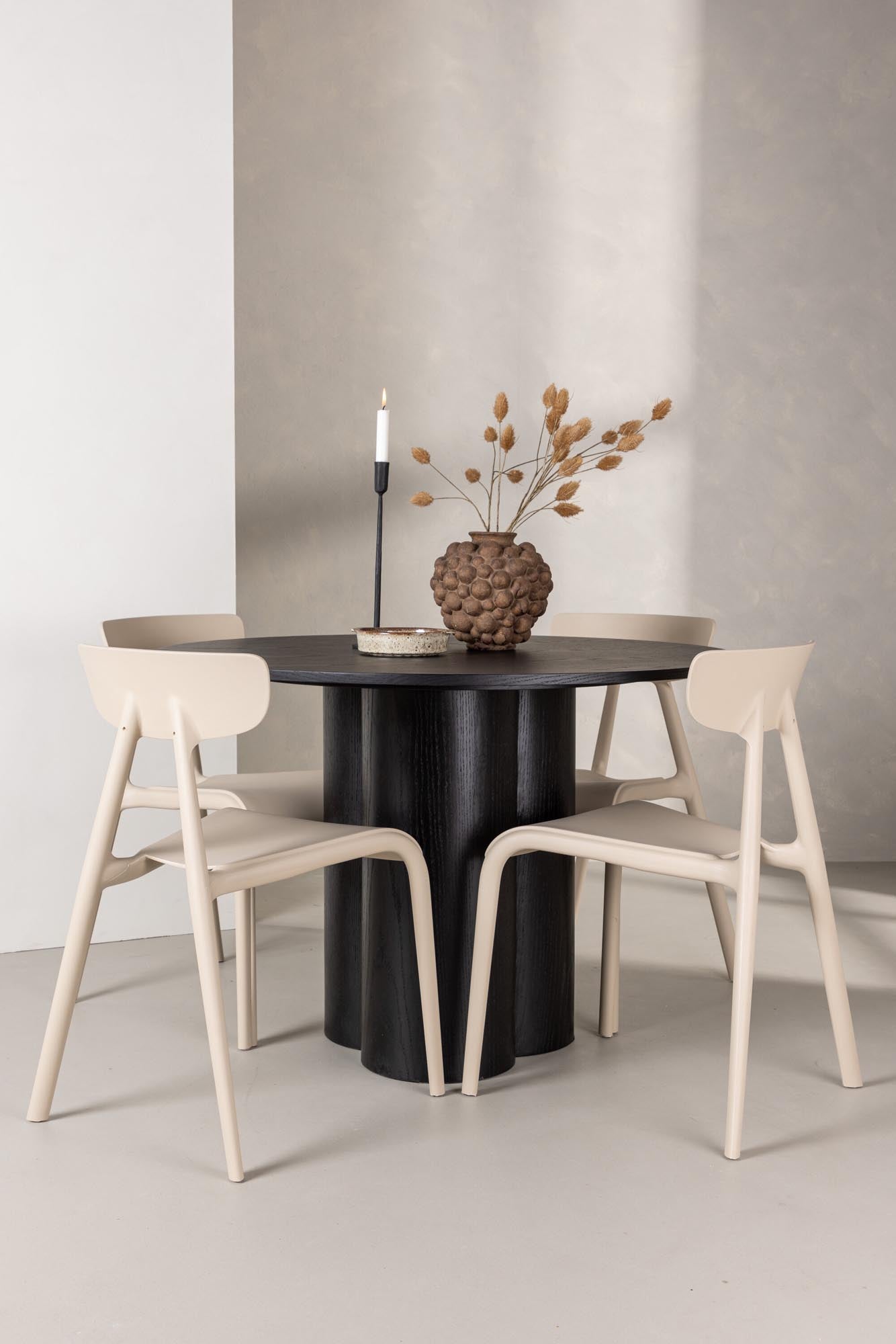 Modernes Esszimmer Set: Runder Olivia Tisch (110 cm) mit 4 Ursholmen Stühlen. Skandinavisches Design trifft auf Funktionalität.