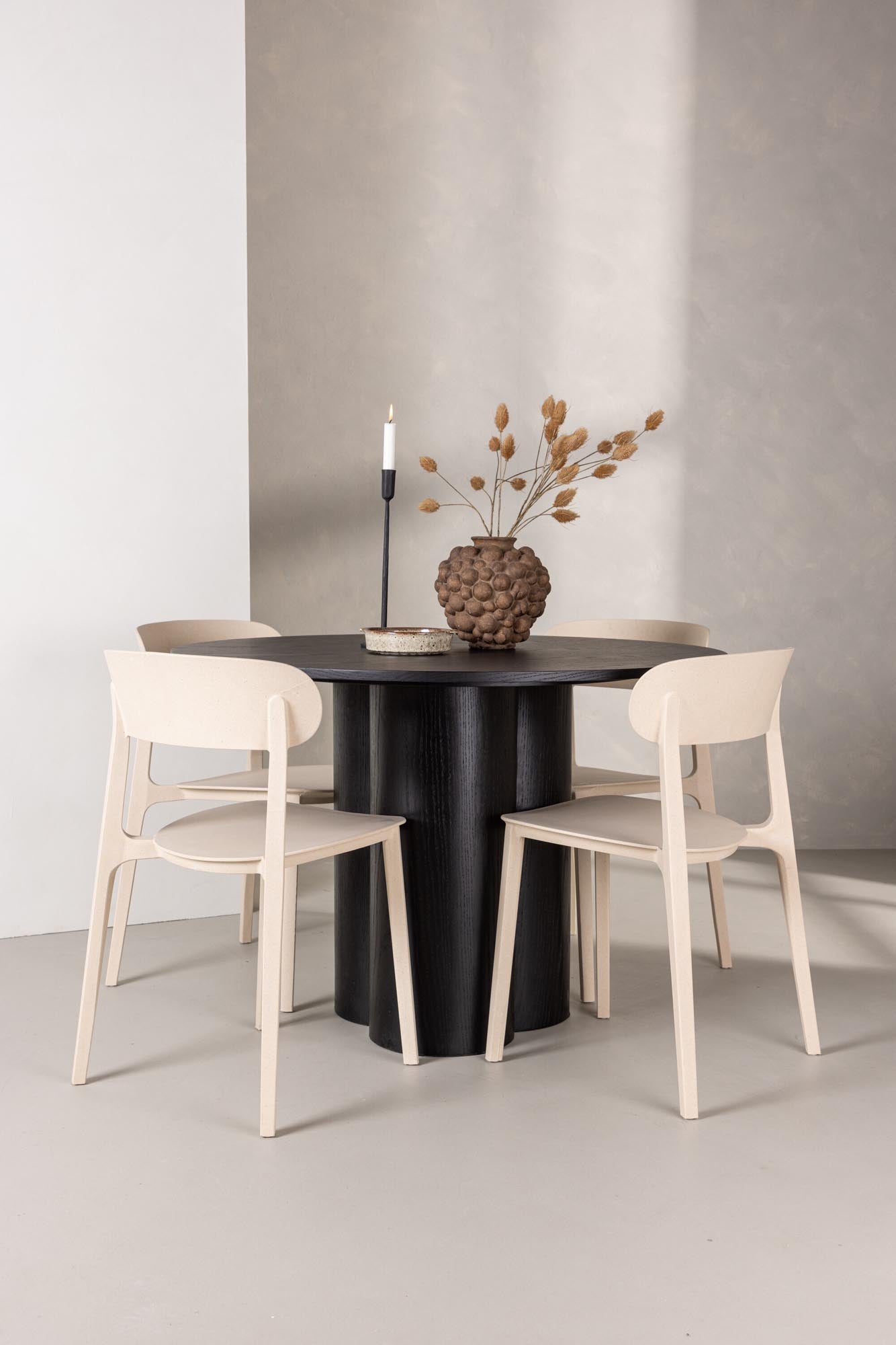 Stilvolles Olivia Esszimmer Set mit Astol Tisch (Ø110cm) und 4 eleganten Stühlen von Venture Home. Ideal für gesellige Runden!