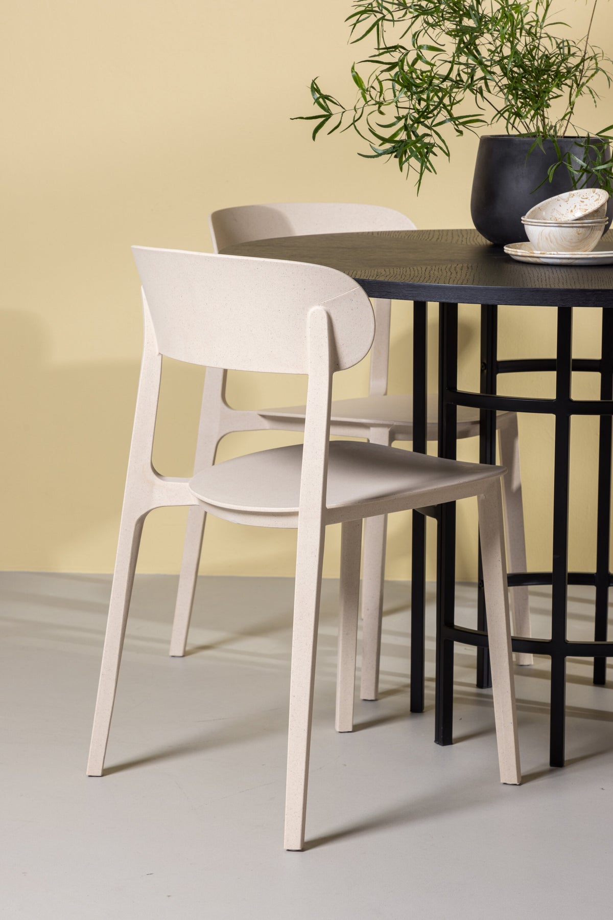 Esszimmerset Copenhagen + Astol ⌀115cm/4St. in Beige präsentiert im Onlineshop von KAQTU Design AG. Esszimmerset ist von Venture Home