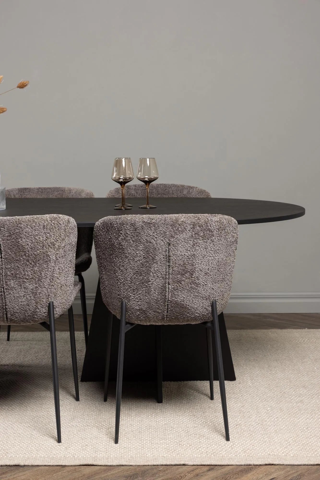 Elegantes Esszimmerset Bootcut + Modesto 230cm für stilvolle Dinner.