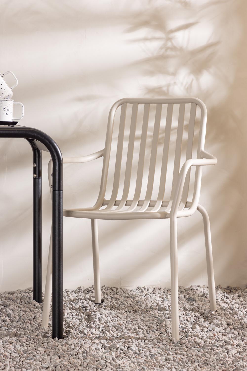 Borneo Outdoor-Tischset + Peking 70cm/2St. in Schwarz / Beige präsentiert im Onlineshop von KAQTU Design AG. Gartentischset ist von Venture Home