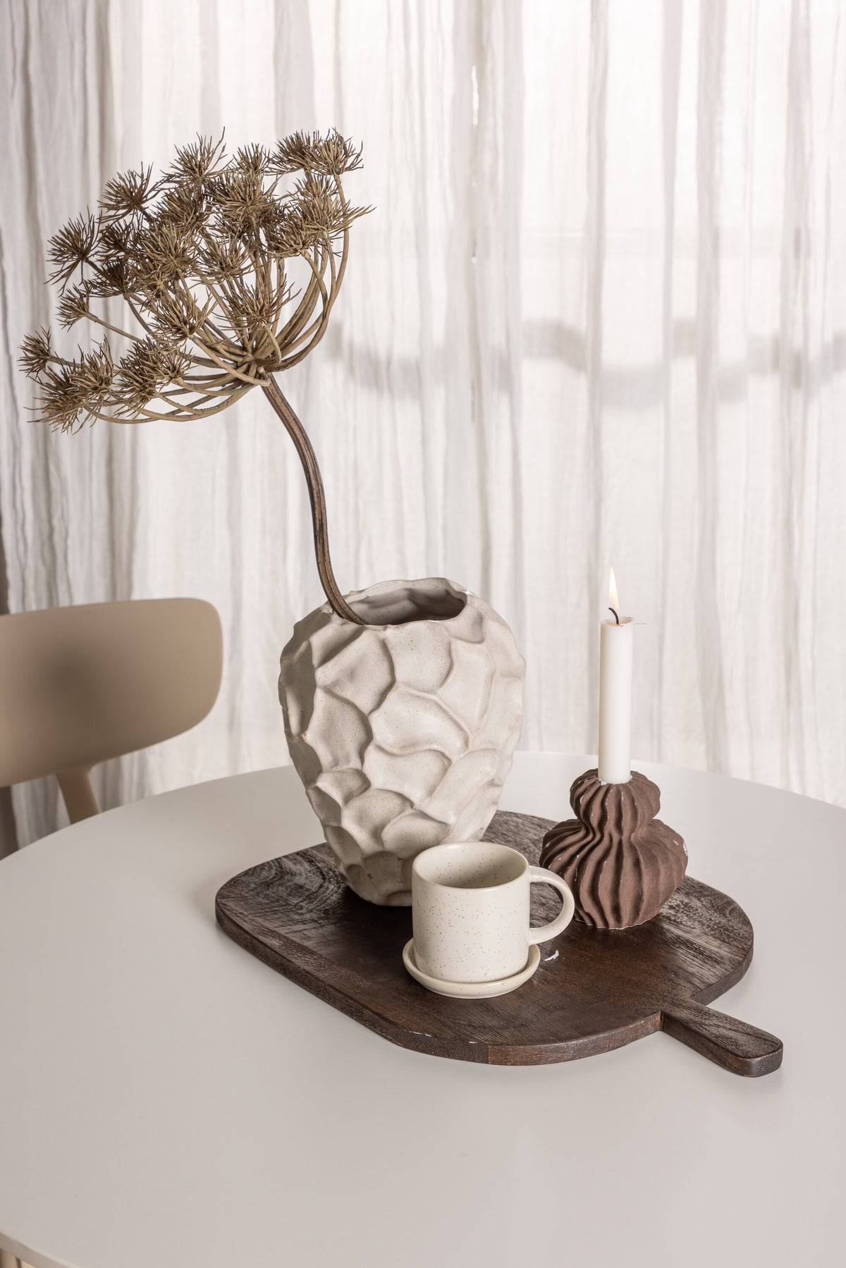 Hamden Esszimmerset + Ursholmen ⌀80cm/4St. in Beige präsentiert im Onlineshop von KAQTU Design AG. Esszimmerset ist von Venture Home