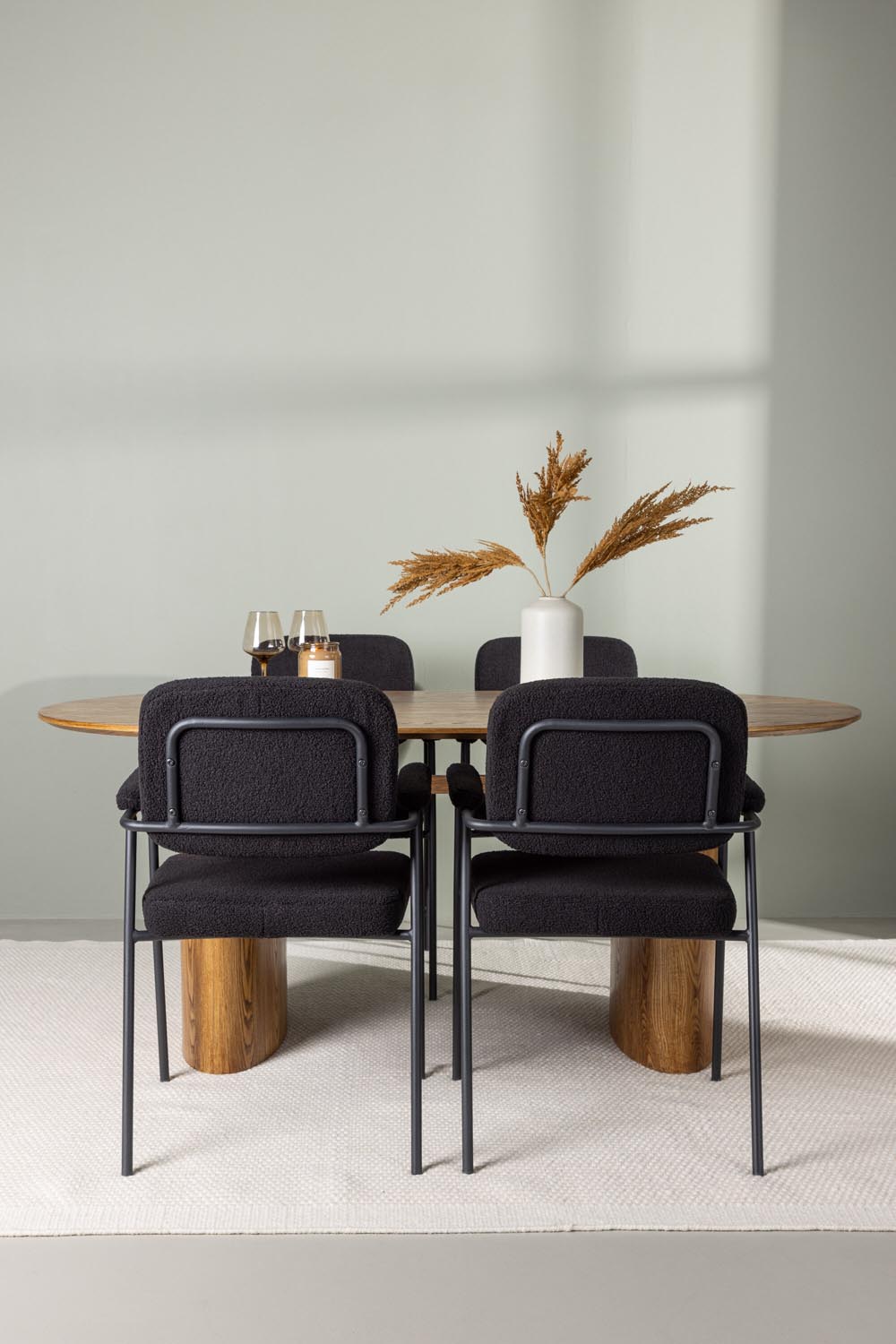 Isolde Esszimmerset + Yesterday 180cm/4St. in Natur / Schwarz präsentiert im Onlineshop von KAQTU Design AG. Esszimmerset ist von Venture Home