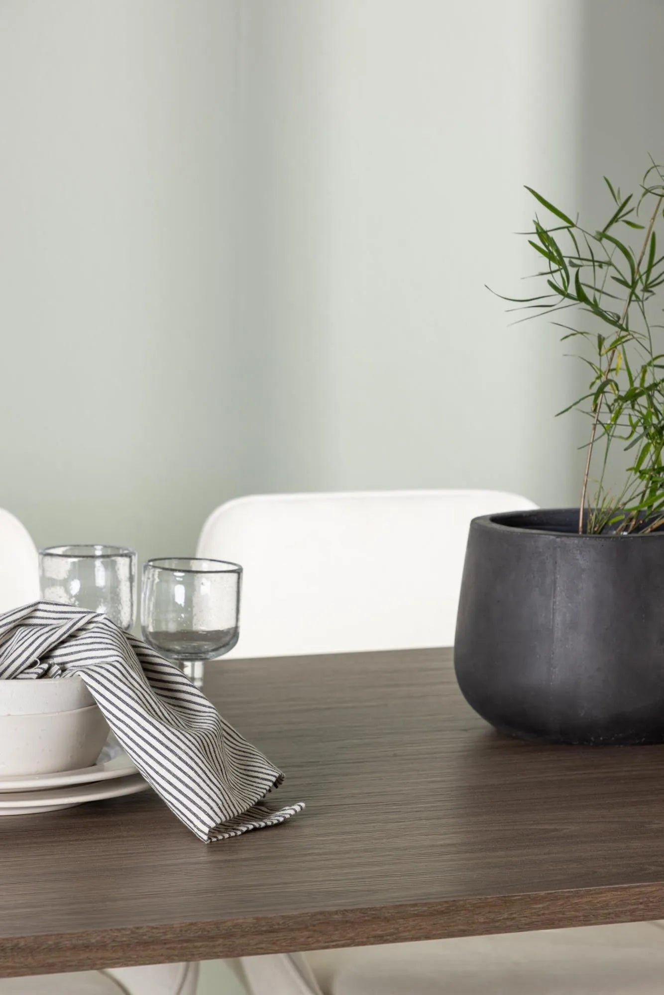Elegantes Andy Esszimmerset mit Rosie Tisch, 180cm, von Venture Home.