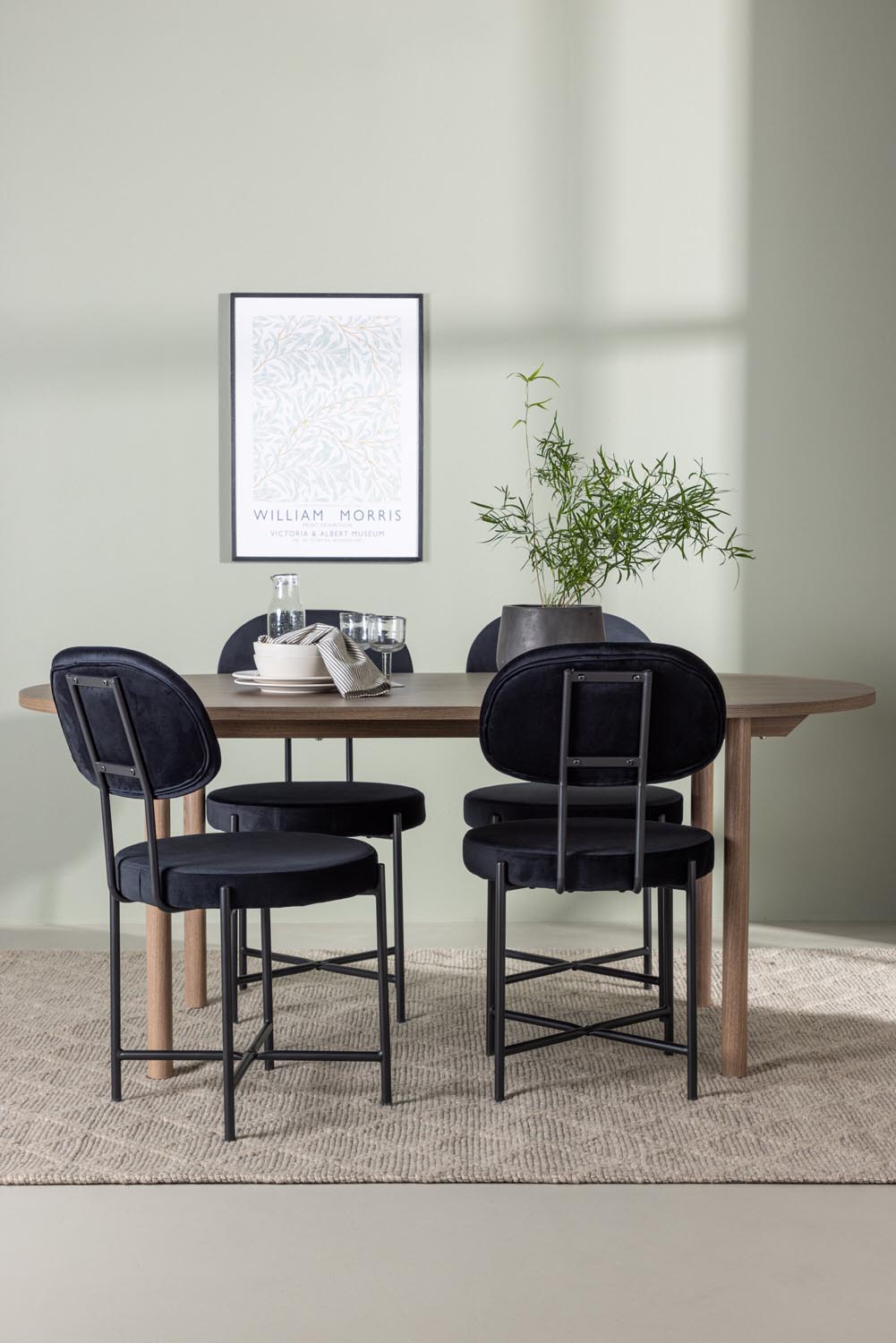 Andy Esszimmerset + Stella 180cm/4St. in Schwarz präsentiert im Onlineshop von KAQTU Design AG. Esszimmerset ist von Venture Home