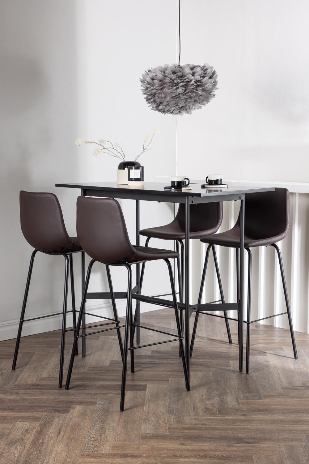 Barset Rax + Alexi 120cm/4St. in Schwarz Braun präsentiert im Onlineshop von KAQTU Design AG. Bartischset ist von Venture Home