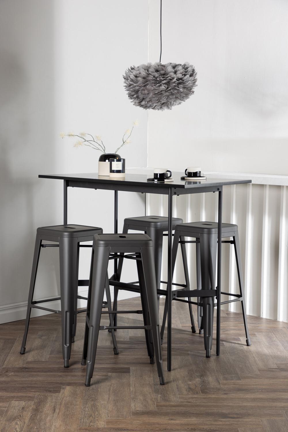 Barset Rax + Tempe 120cm/4St. Tief in Dunkelgrau präsentiert im Onlineshop von KAQTU Design AG. Bartischset ist von Venture Home