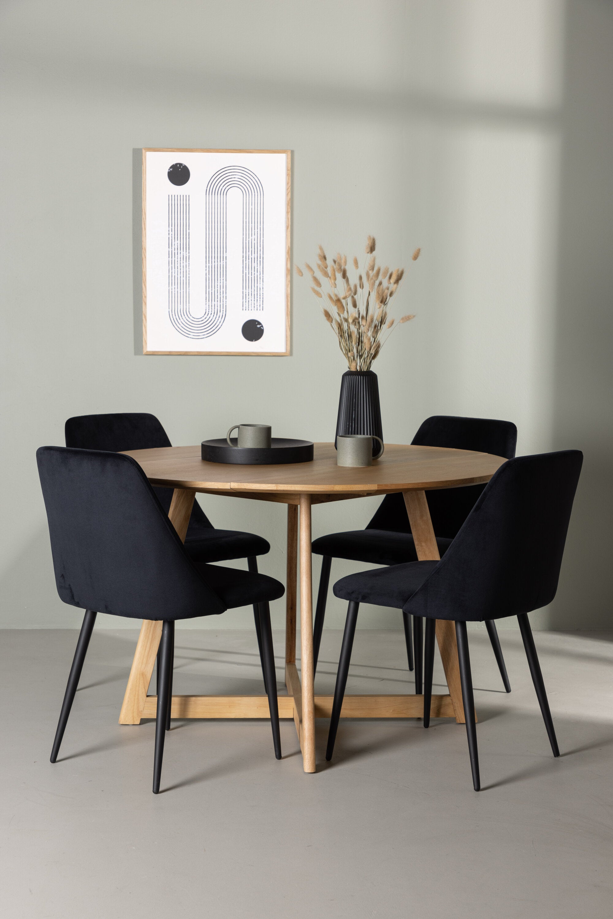 Yadikon Esszimmerset + Night ⌀120cm/4St. in Schwarz präsentiert im Onlineshop von KAQTU Design AG. Esszimmerset ist von Venture Home