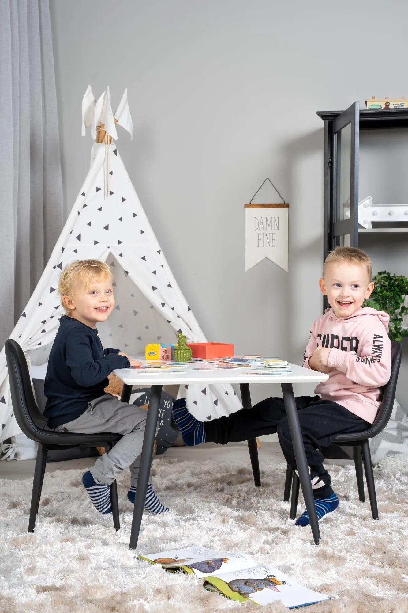 Esszimmer Set Polar: Stilvolles Design für moderne Wohnräume.