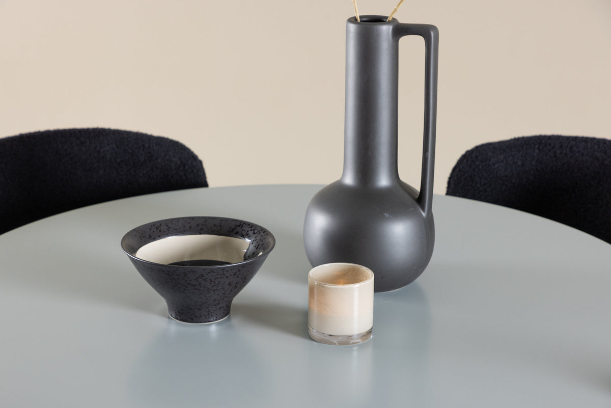 Tisch Plaza für das Essen mit Stühlen Modesto in Schwarz präsentiert im Onlineshop von KAQTU Design AG. Esszimmerset ist von Venture Home