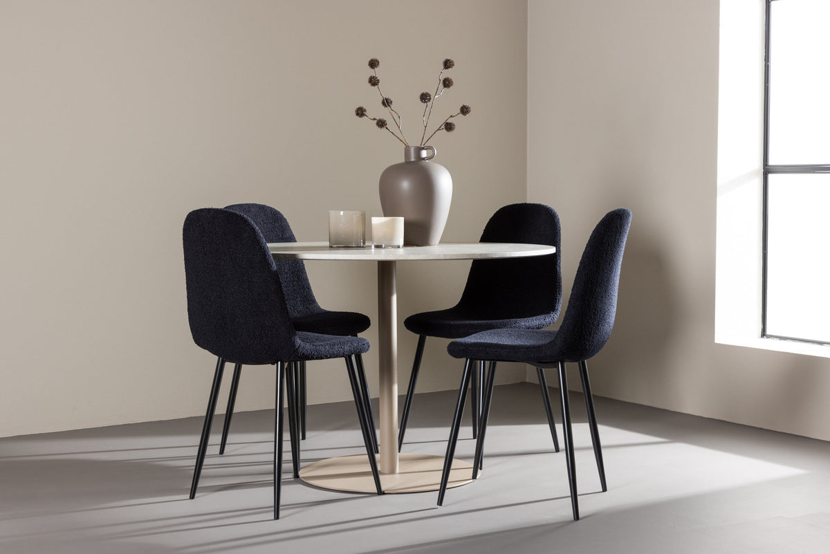 Lycke Esstisch mit Polar Stühlen in Schwarz präsentiert im Onlineshop von KAQTU Design AG. Esszimmerset ist von Venture Home