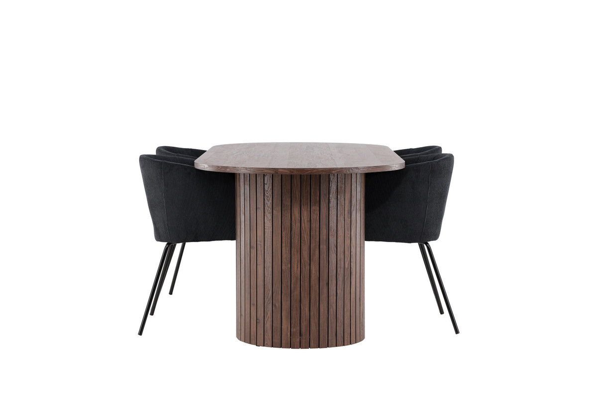 Härön Esstisch mit Berit Stühlen in Schwarz präsentiert im Onlineshop von KAQTU Design AG. Esszimmerset ist von Venture Home
