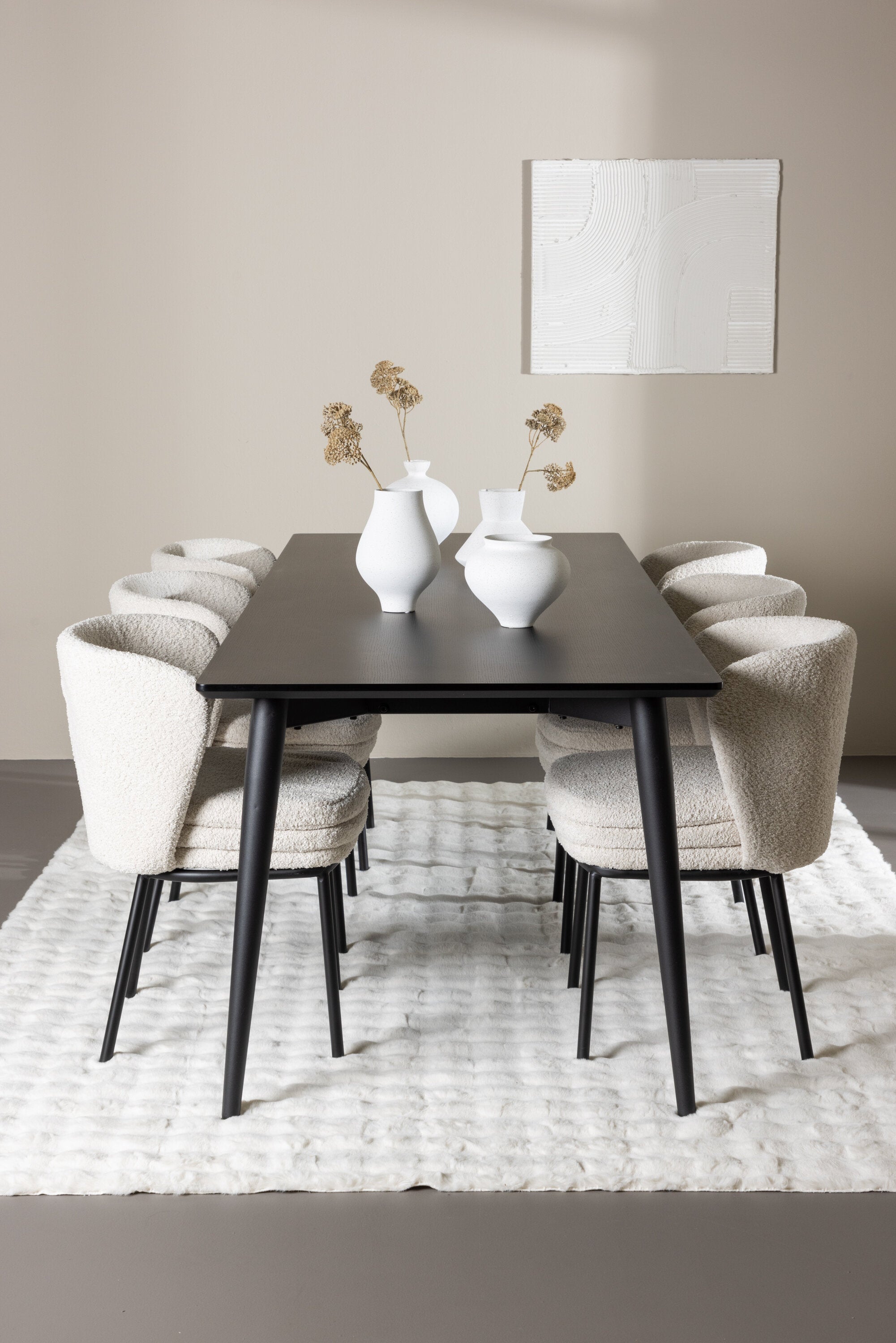 Ellis Esstisch mit Stühlen Agnes in  präsentiert im Onlineshop von KAQTU Design AG. Esszimmerset ist von Venture Home