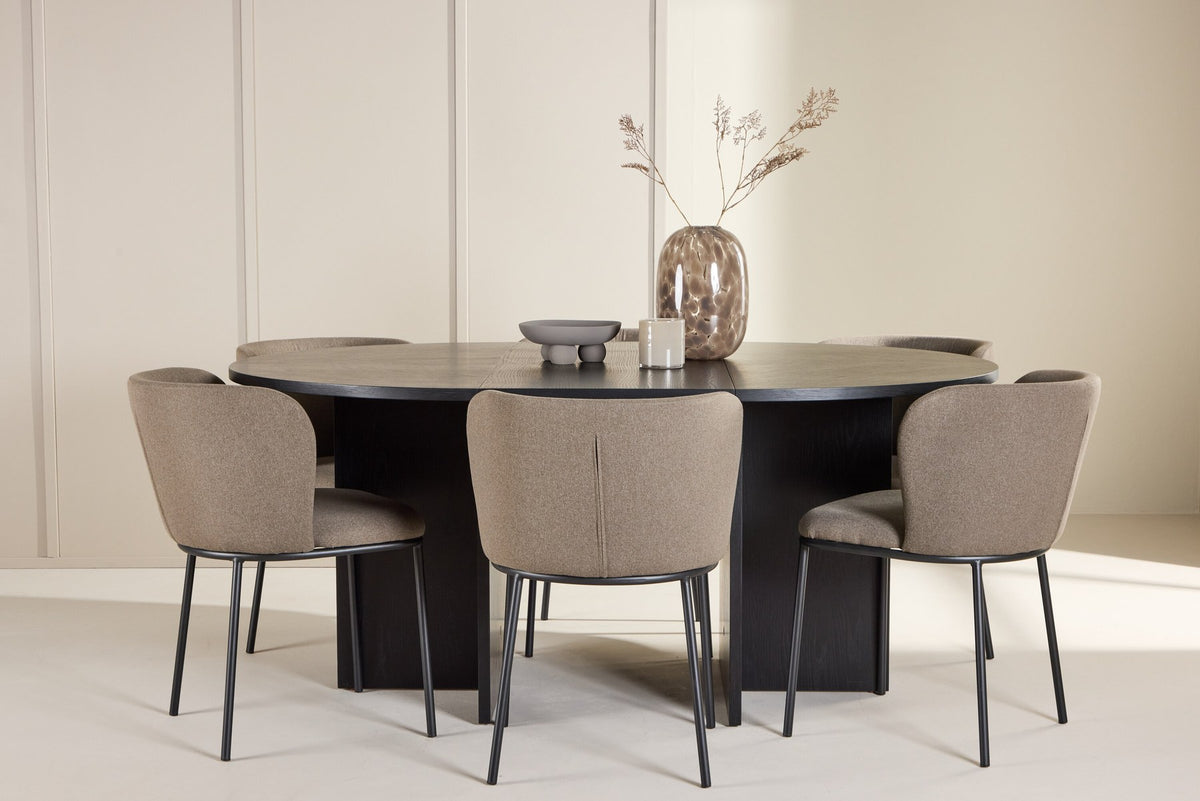 Schwarzer Esstisch Strada aus MDF mit sechs Edina Stühlen mit Samtbezug, ausziehbare Tischplatte, skandinavisches Design von Venture Home.