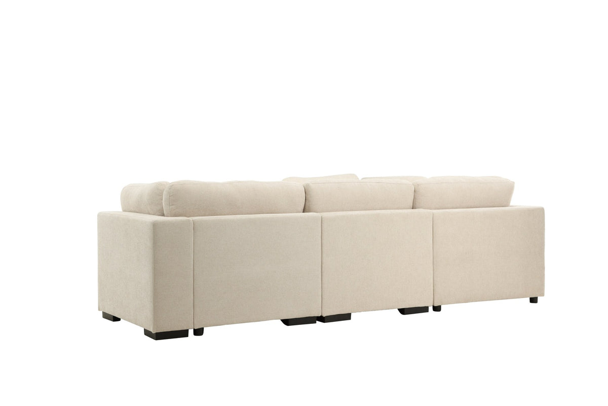 Ecksofa Salerno in Beige mit Polyesterbezug, beigen Kissen und schlanken schwarzen Kunststoffbeinen, Sitzhöhe 47 cm.