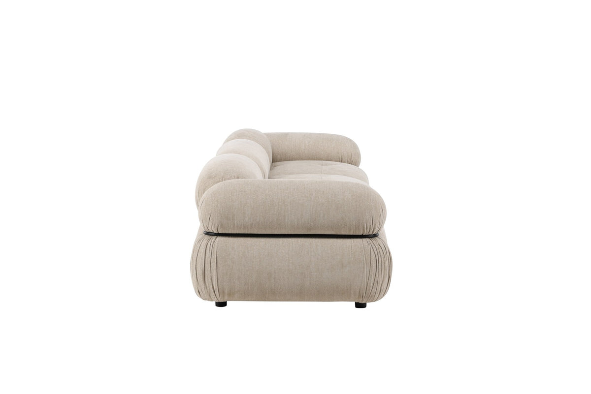 Beiges 3-Sitzer Sofa Mika von Venture Home mit Polyesterbezug, Schaumstofffüllung und schwarzen Kunststoffbeinen, moderne Form