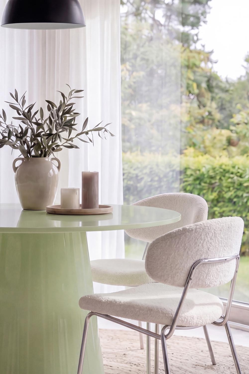 Lanzo Essgruppe mit Stühlen Chico in  präsentiert im Onlineshop von KAQTU Design AG. Bartischset ist von Venture Home