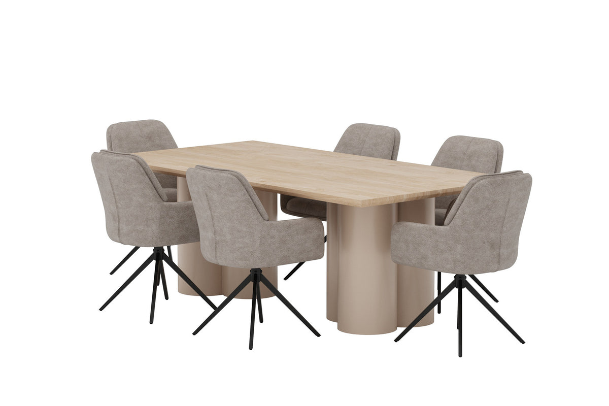 Rechteckiger Esstisch 210x100 cm mit Tischplatte in Whitewash aus MDF und Papierlaminat, dazu zwei gepolsterte Esszimmerstühle in Braun mit Metallbeinen.