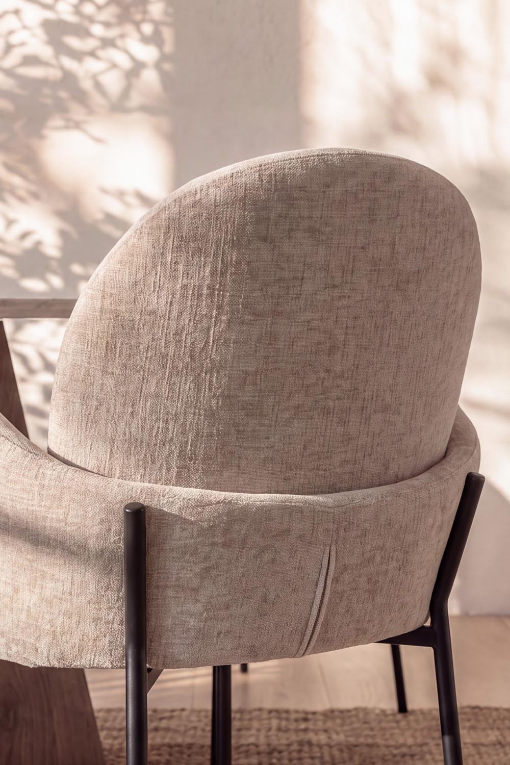 Cael Ess-Set mit Stühlen Blom in  präsentiert im Onlineshop von KAQTU Design AG. Esszimmerset ist von Venture Home