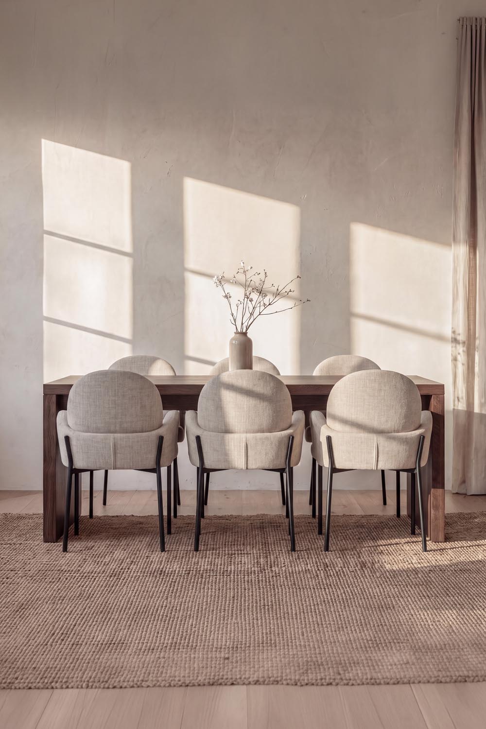 Evone Essgruppe mit Stühlen Blom in  präsentiert im Onlineshop von KAQTU Design AG. Esszimmerset ist von Venture Home