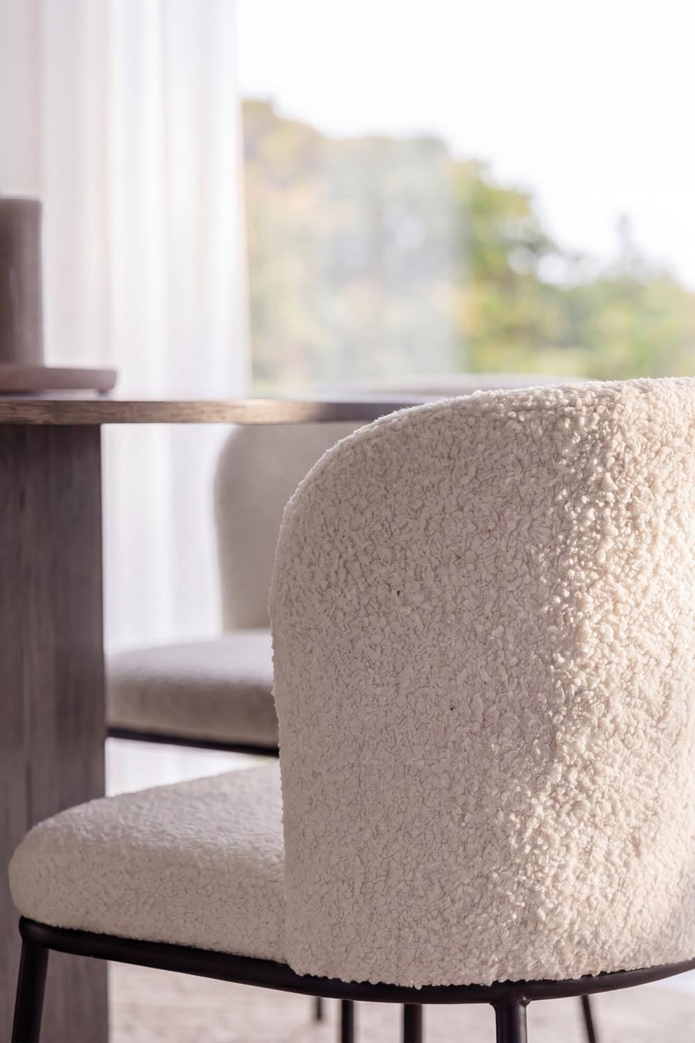 Tekla Essset mit Stühlen Edina in  präsentiert im Onlineshop von KAQTU Design AG. Bartischset ist von Venture Home