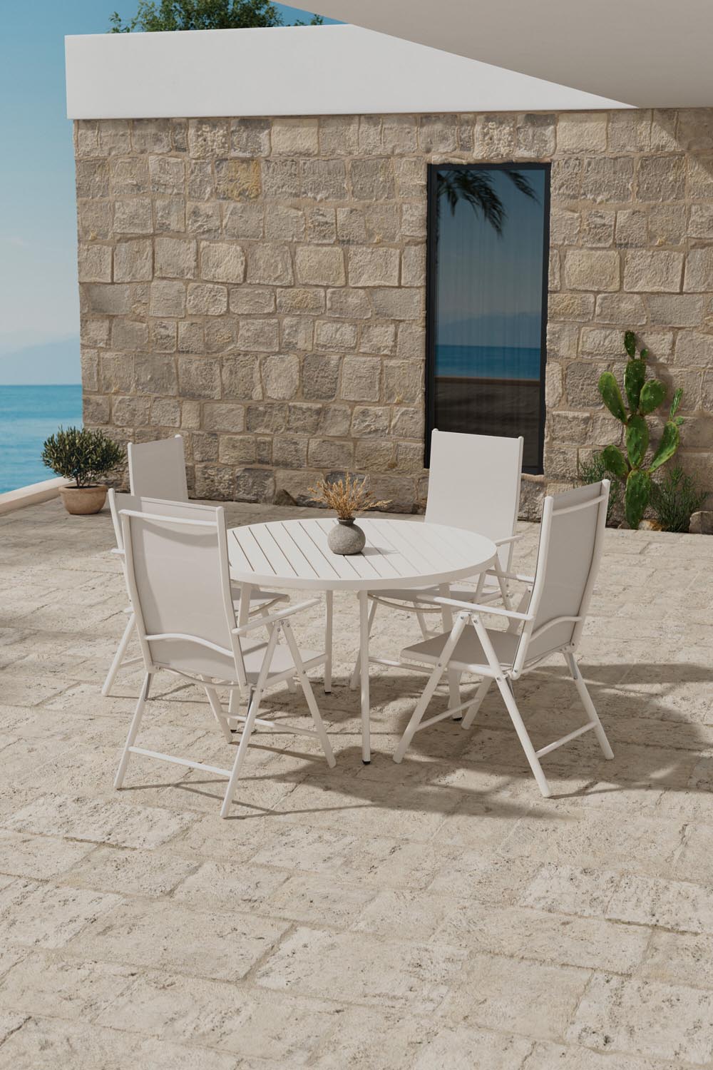 Giardini Esstisch mit Break Stühlen in  präsentiert im Onlineshop von KAQTU Design AG. Gartentischset ist von Venture Home