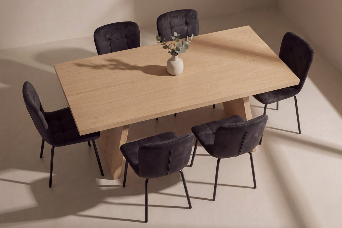 Logga Esstisch mit Stühlen von Punsch in Schwarz präsentiert im Onlineshop von KAQTU Design AG. Esszimmerset ist von Venture Home