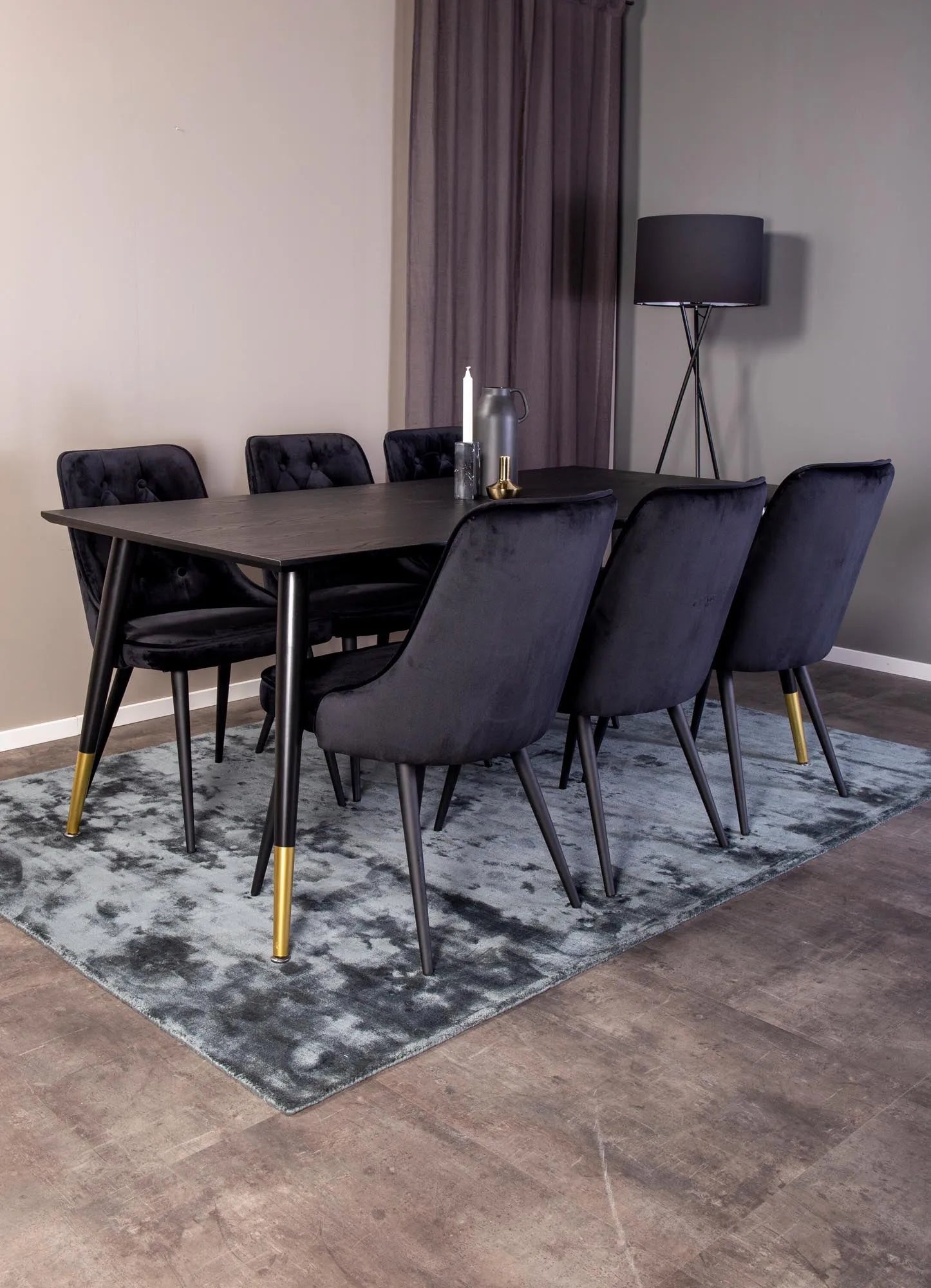 Elegantes Dipp Esszimmerset 180cm mit 6 edlen Velvet Stühlen.