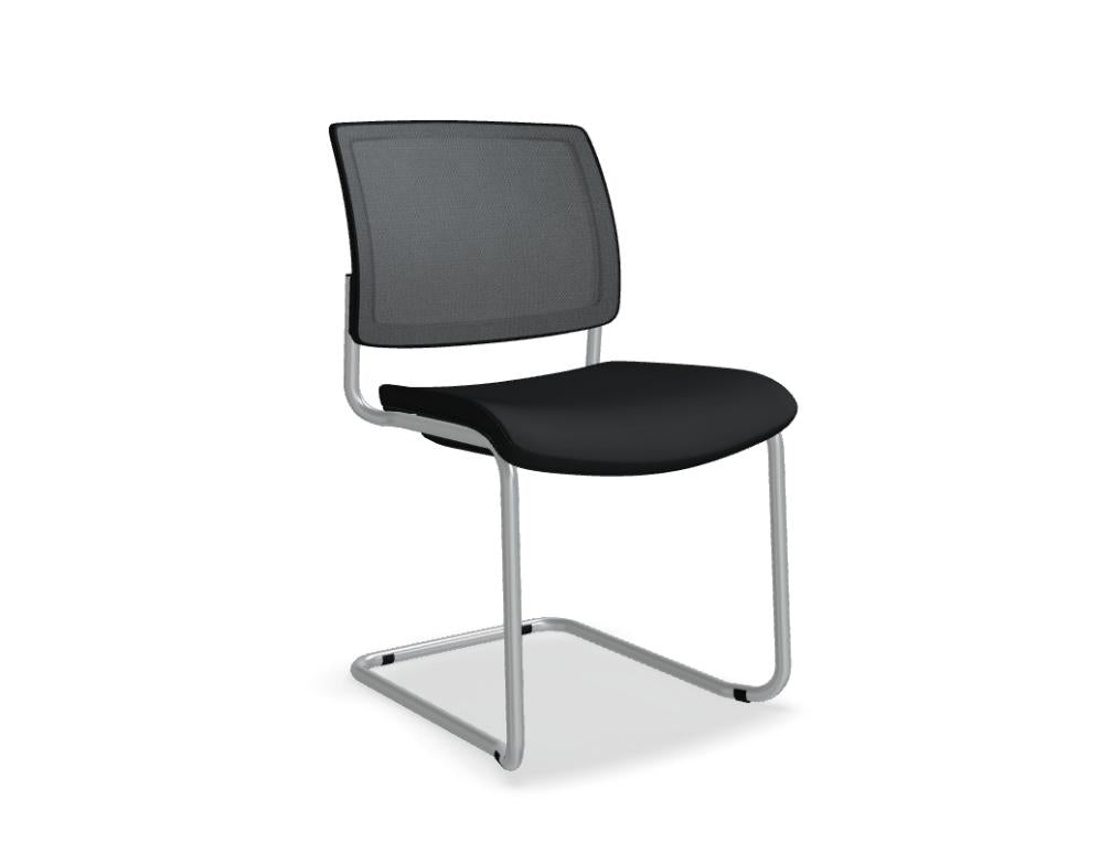 Gaya GYC1 - Konferenzstuhl in Beige präsentiert im Onlineshop von KAQTU Design AG. Stuhl mit Armlehne ist von Mdd