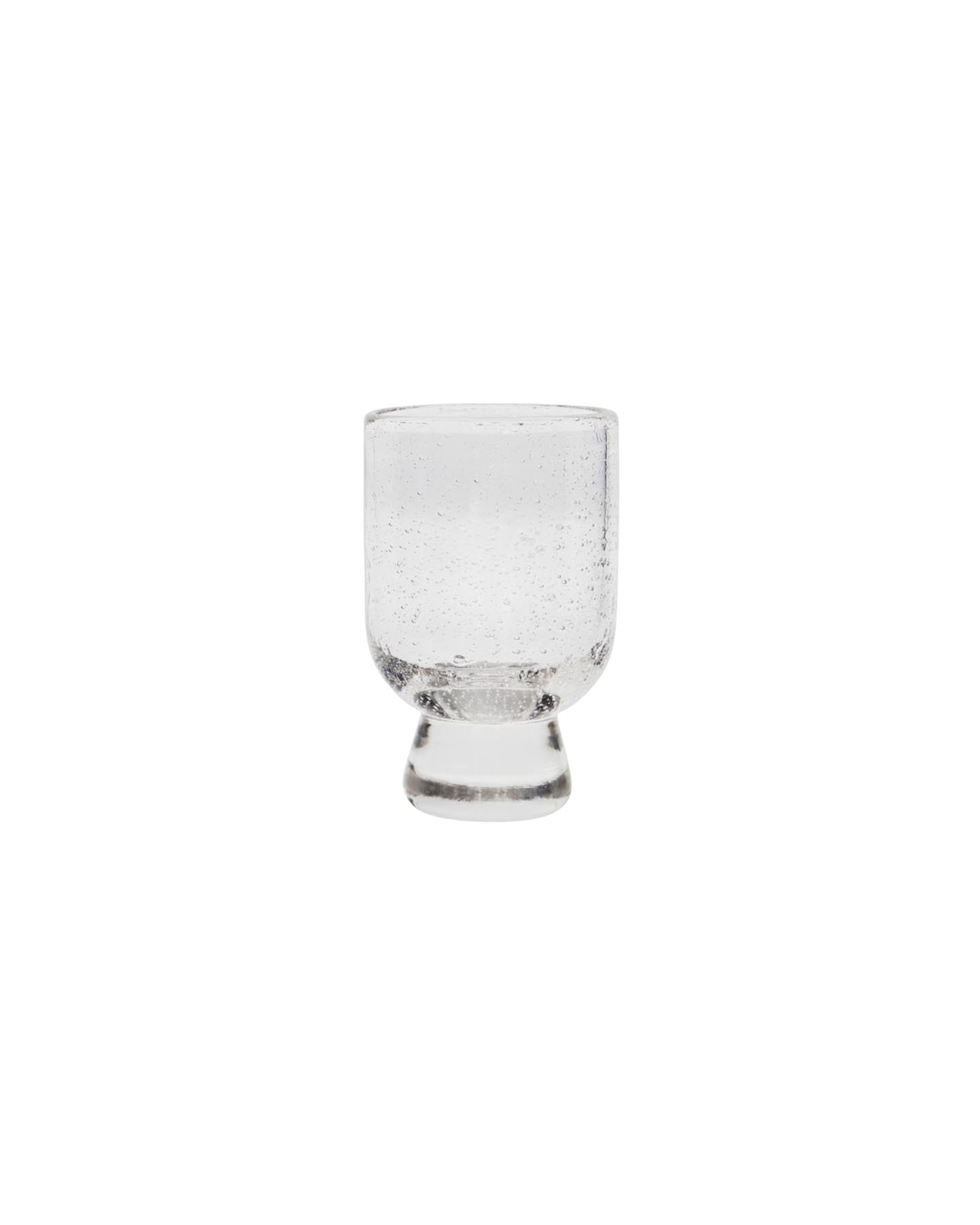 Entdecken Sie die Eleganz des Glas HDRich Klar von House Doctor – ein Set aus 4 einzigartigen, mundgeblasenen Gläsern für jeden Anlass.