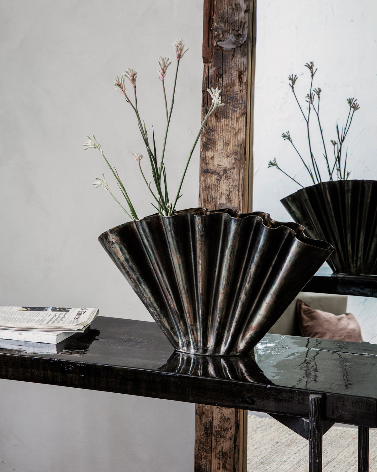 Vase, Flood in Antikes braun präsentiert im Onlineshop von KAQTU Design AG. Vase ist von House Doctor
