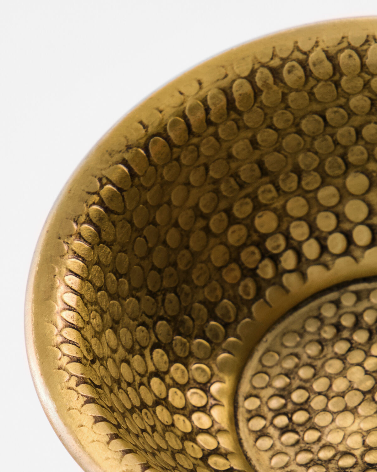 Schüssel, HDBaku, Gold in Gold präsentiert im Onlineshop von KAQTU Design AG. Tablett ist von House Doctor