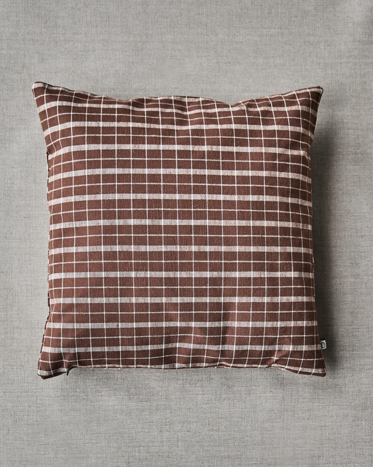 Kissenbezug, Thame in Brown check präsentiert im Onlineshop von KAQTU Design AG. Deko Kissenbezug ist von House Doctor;Kissenbezug, Thame in Brown check präsentiert im Onlineshop von KAQTU Design AG. Deko Kissenbezug ist von House Doctor;Kissenbezug, Thame in Brown check präsentiert im Onlineshop von KAQTU Design AG. Deko Kissenbezug ist von House Doctor