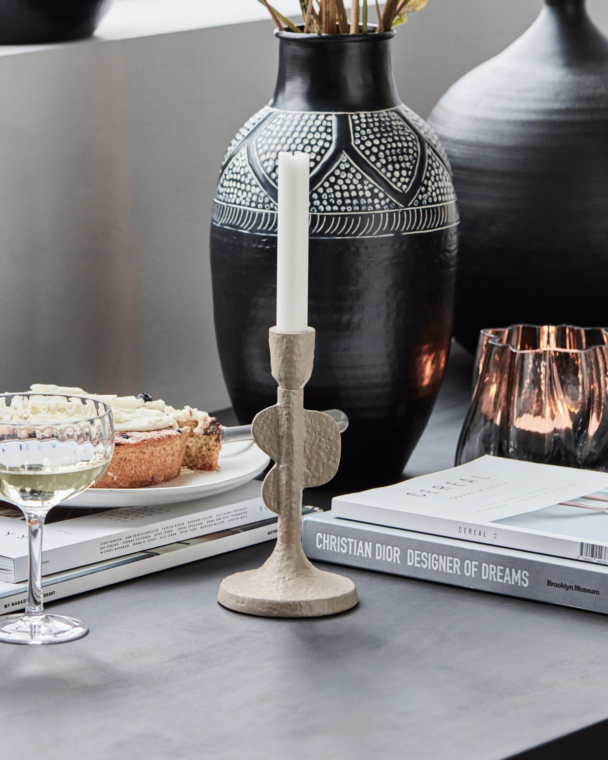 Kerzenständer, HDDonna, Beige in Beige präsentiert im Onlineshop von KAQTU Design AG. Kerzenständer ist von House Doctor;Kerzenständer, HDDonna, Beige in Beige präsentiert im Onlineshop von KAQTU Design AG. Kerzenständer ist von House Doctor;Kerzenständer, HDDonna, Beige in Beige präsentiert im Onlineshop von KAQTU Design AG. Kerzenständer ist von House Doctor;Kerzenständer, HDDonna, Beige in Beige präsentiert im Onlineshop von KAQTU Design AG. Kerzenständer ist von House Doctor