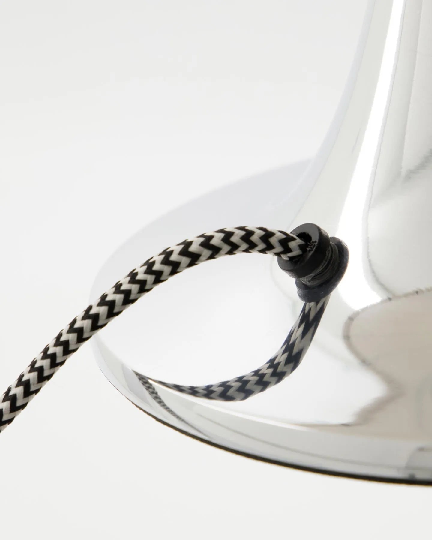 Tischleuchte, HDTulip, Silber-Finish in Silber-Finish präsentiert im Onlineshop von KAQTU Design AG. Tischleuchte ist von House Doctor