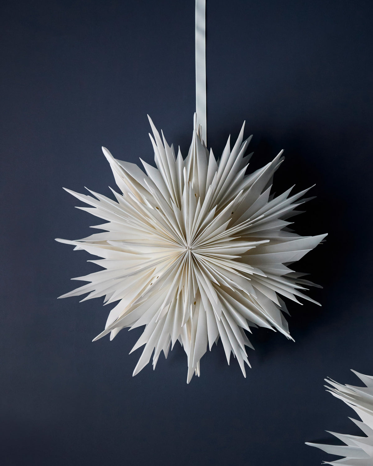 Stern, HDDust, Off-White in Off-White präsentiert im Onlineshop von KAQTU Design AG. Weihnachtszubehör ist von House Doctor