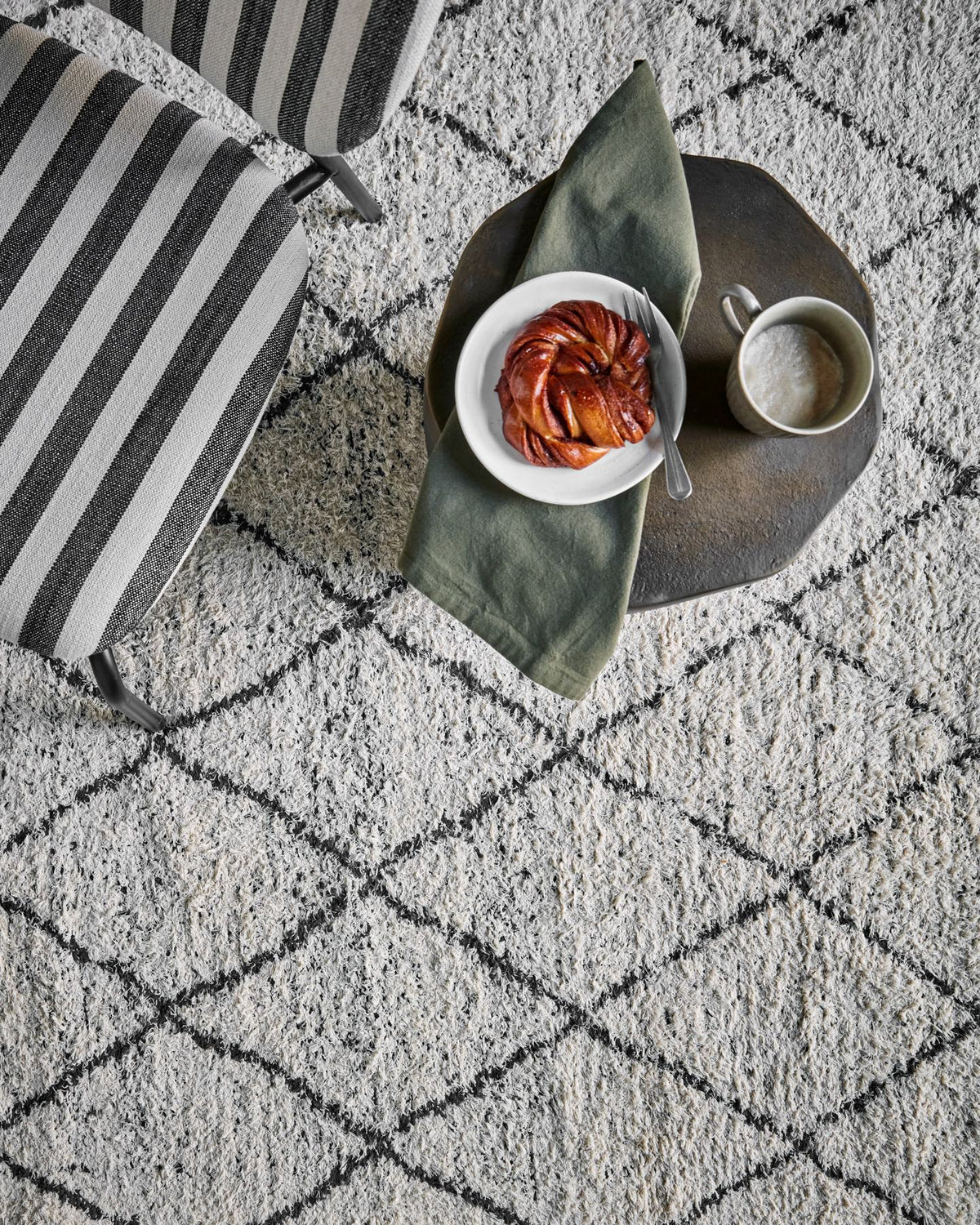Teppich, HDCruz, Creme und Grau in Creme und Grau präsentiert im Onlineshop von KAQTU Design AG. Teppich ist von House Doctor
