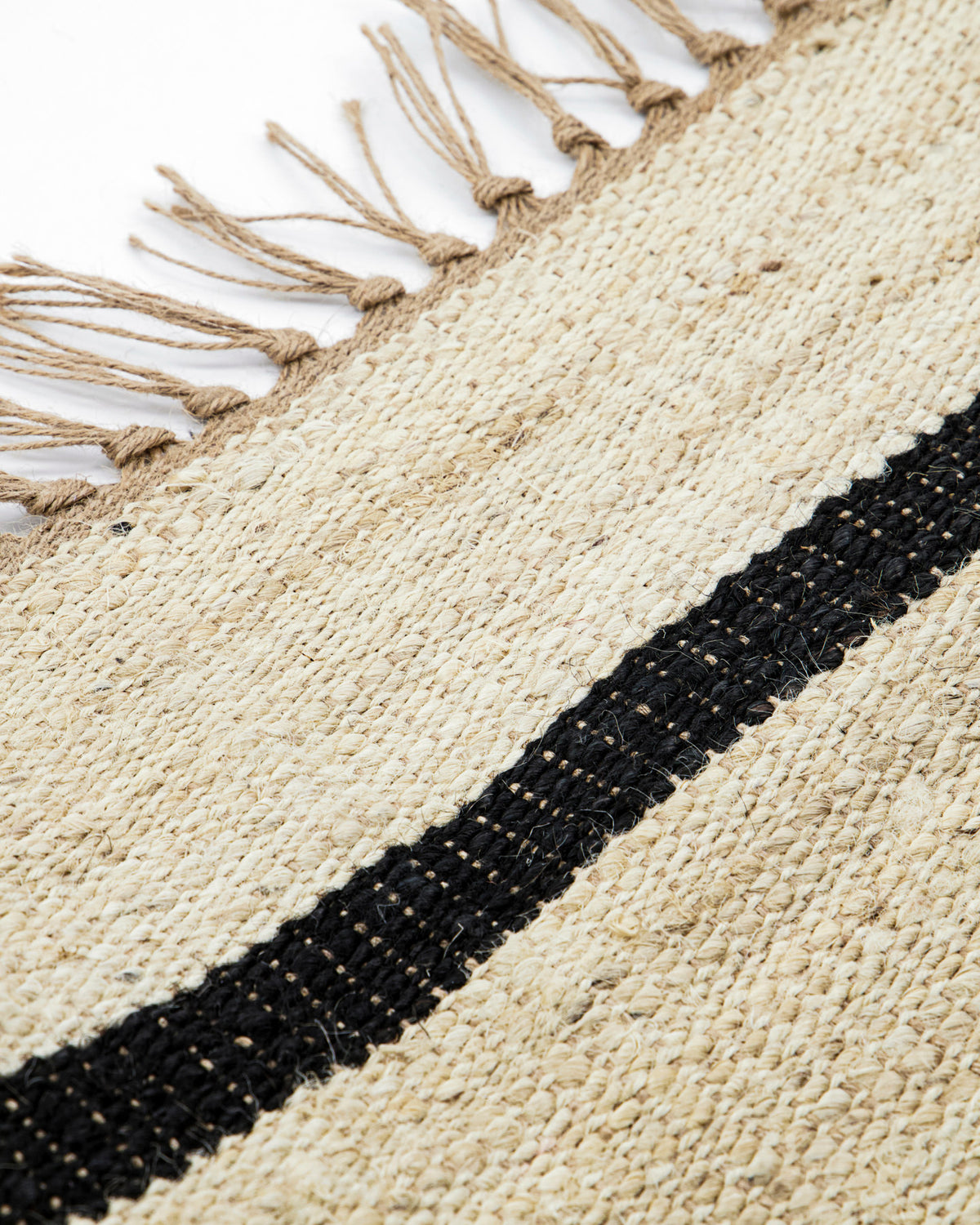 Teppich, Sima in Schwarz / Natur präsentiert im Onlineshop von KAQTU Design AG. Teppich ist von House Doctor