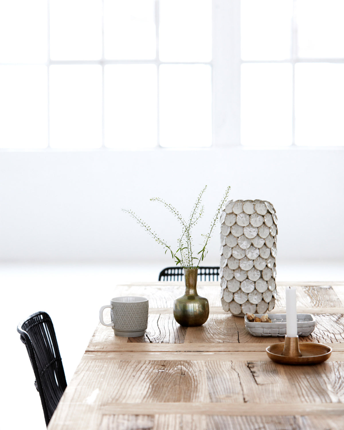 Vase, Dot in Weiss präsentiert im Onlineshop von KAQTU Design AG. Vase ist von House Doctor