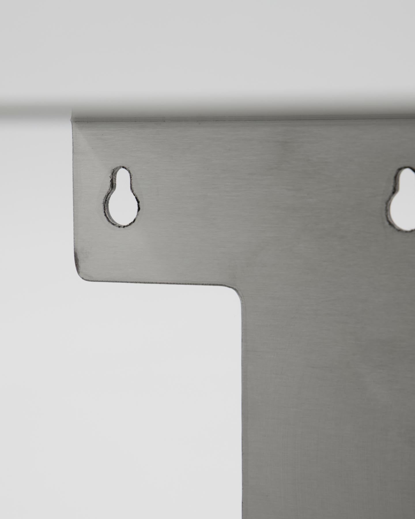 Regal, HDBook, Gebürstetes Silber-Finish in Gebürstetes Silber-Finish präsentiert im Onlineshop von KAQTU Design AG. Wandregal ist von House Doctor