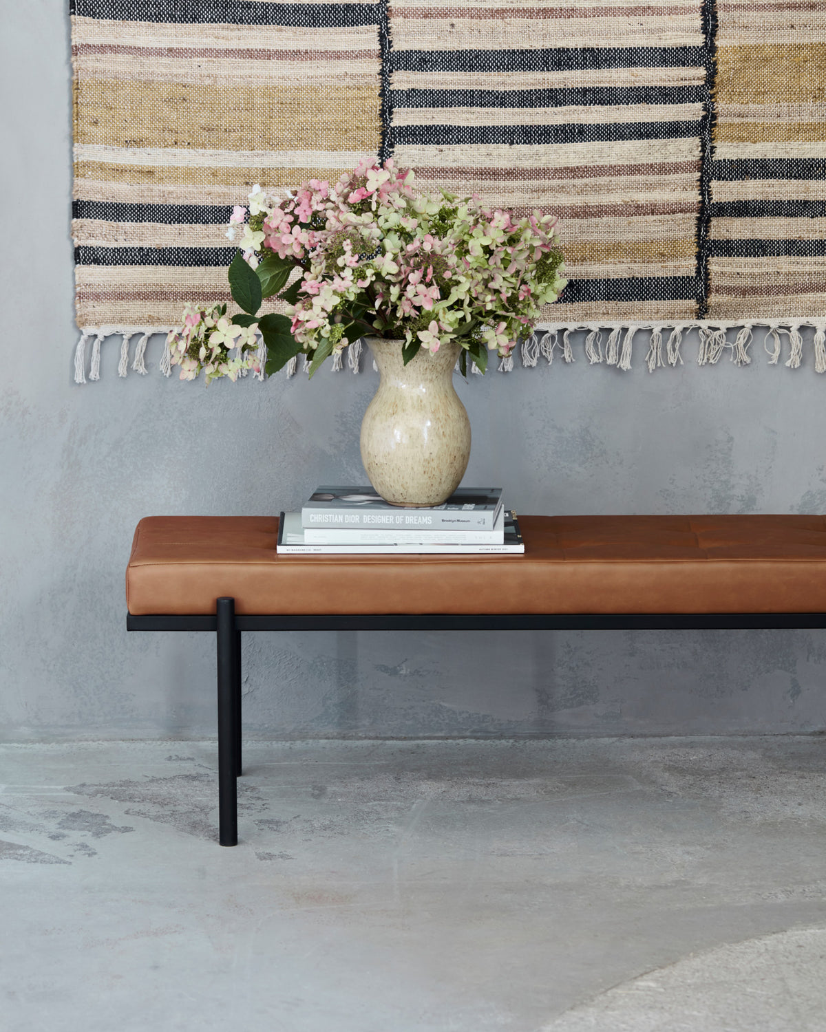 Bank, HDLao, Goldbraun in Goldbraun präsentiert im Onlineshop von KAQTU Design AG. Sitzbank ist von House Doctor