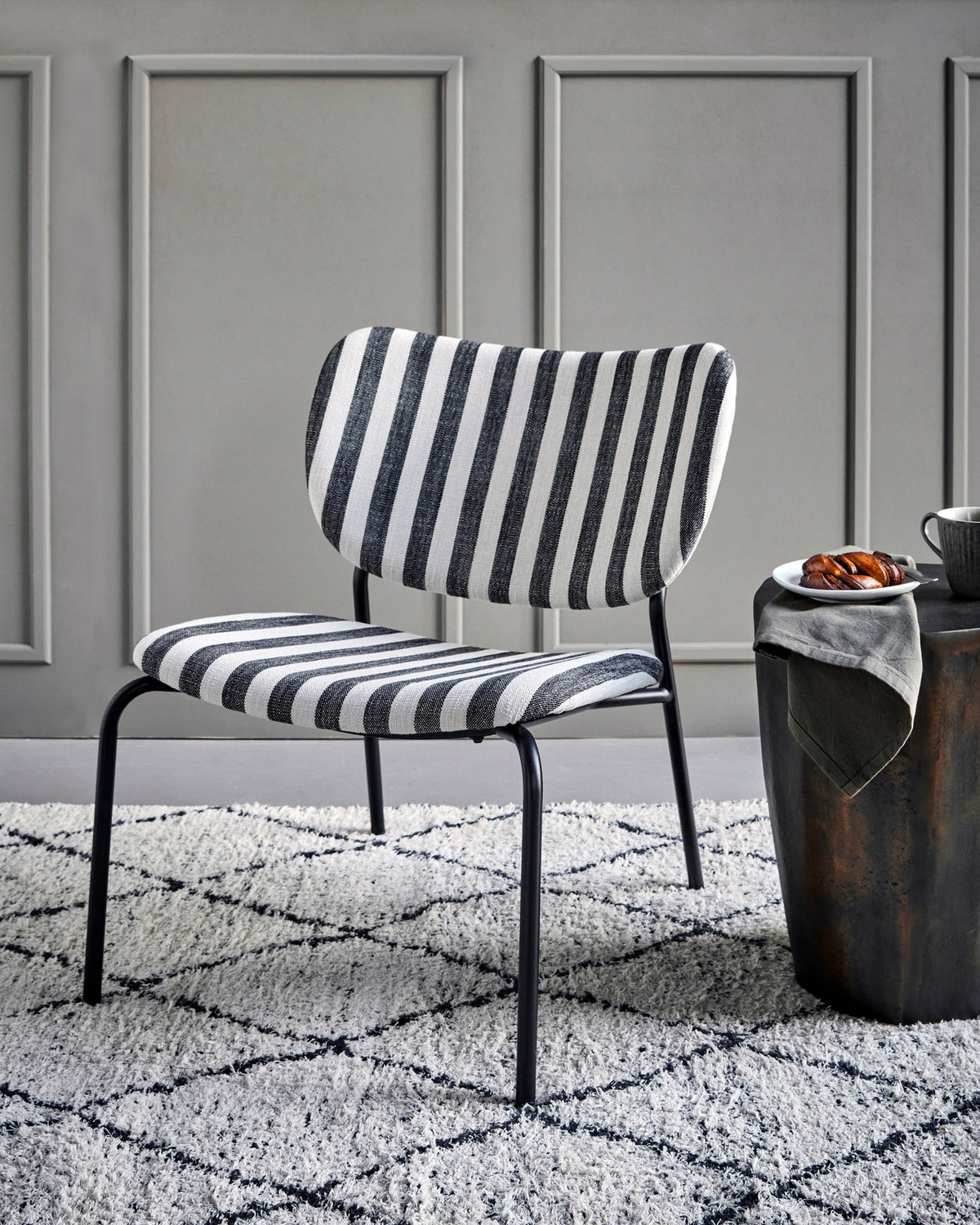 Lounge-Sessel, HDLonga, Schwarz/Off-Weiss in Schwarz/Off-Weiß präsentiert im Onlineshop von KAQTU Design AG. Sessel ist von House Doctor