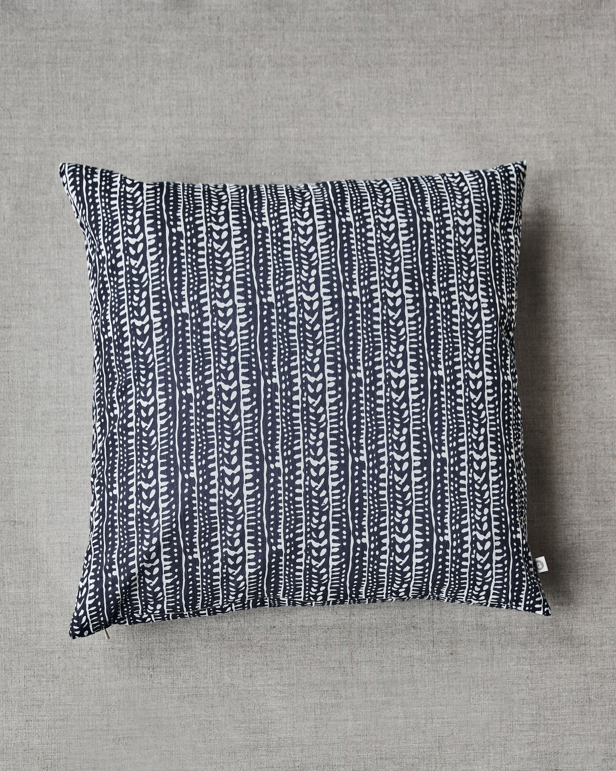 Kissenbezug, HDAsea, Dunkelblau in Dunkelblau präsentiert im Onlineshop von KAQTU Design AG. Kissenbezug ist von House Doctor