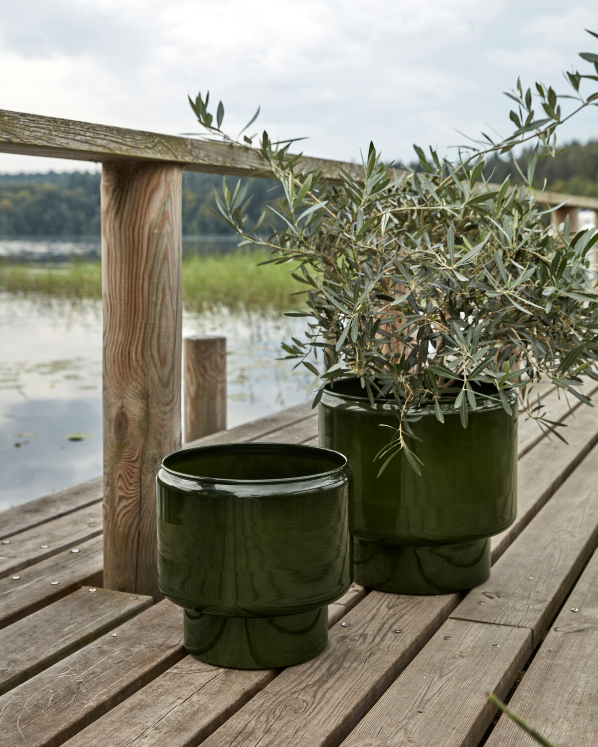 Blumentopf, HDPile, Grün in Grün präsentiert im Onlineshop von KAQTU Design AG. Pflanzentopf Outdoor ist von House Doctor