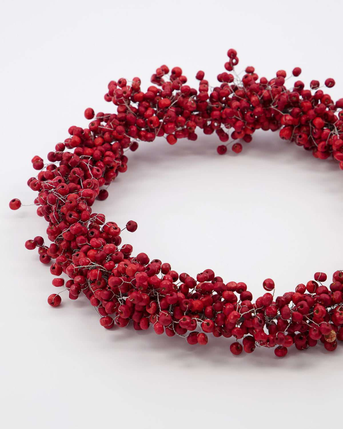 Kranz, Winther in Rot präsentiert im Onlineshop von KAQTU Design AG. Weihnachtskränze ist von House Doctor