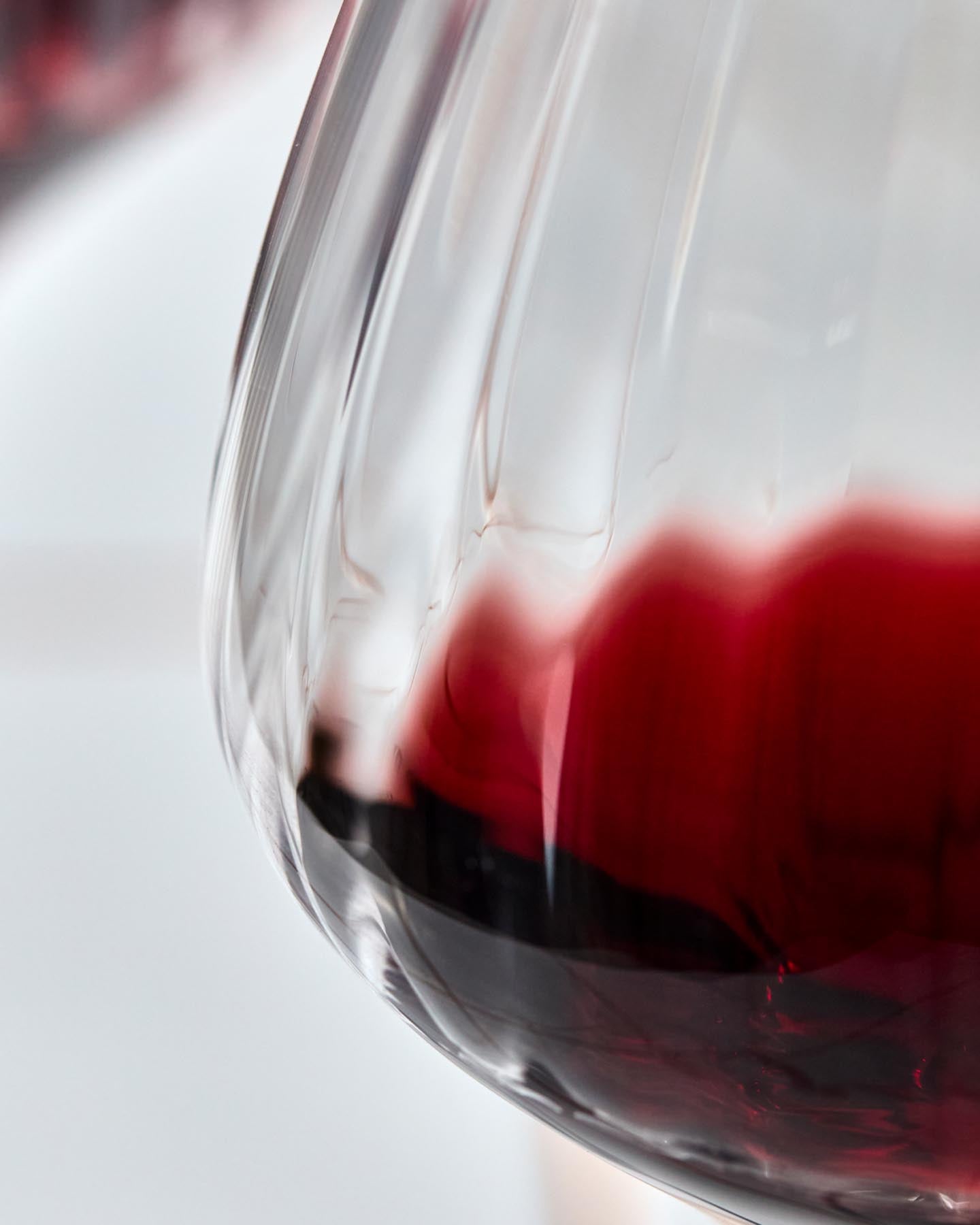 Rotweinglas, HDRill, Klar in Klar präsentiert im Onlineshop von KAQTU Design AG. Wein- & Sektglas ist von House Doctor
