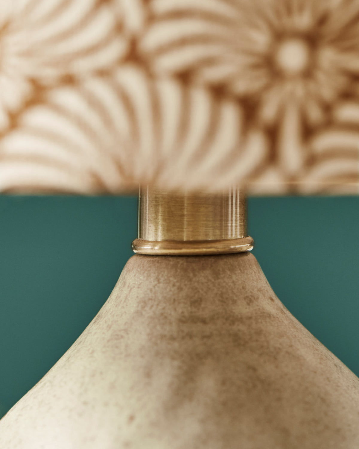Tischleuchte, HDFlores, Sand in Sand präsentiert im Onlineshop von KAQTU Design AG. Tischleuchte ist von House Doctor