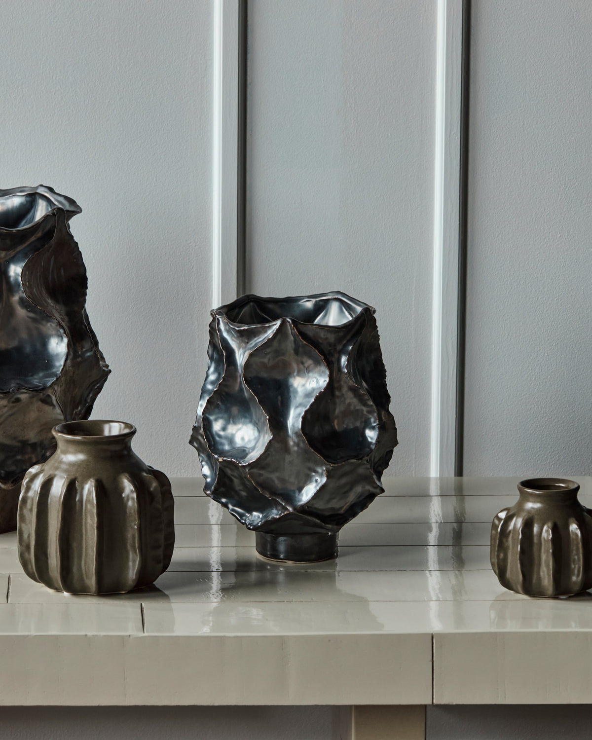 Vase, HDWaves, Antik-Metall in Antik-Metall präsentiert im Onlineshop von KAQTU Design AG. Vase ist von House Doctor