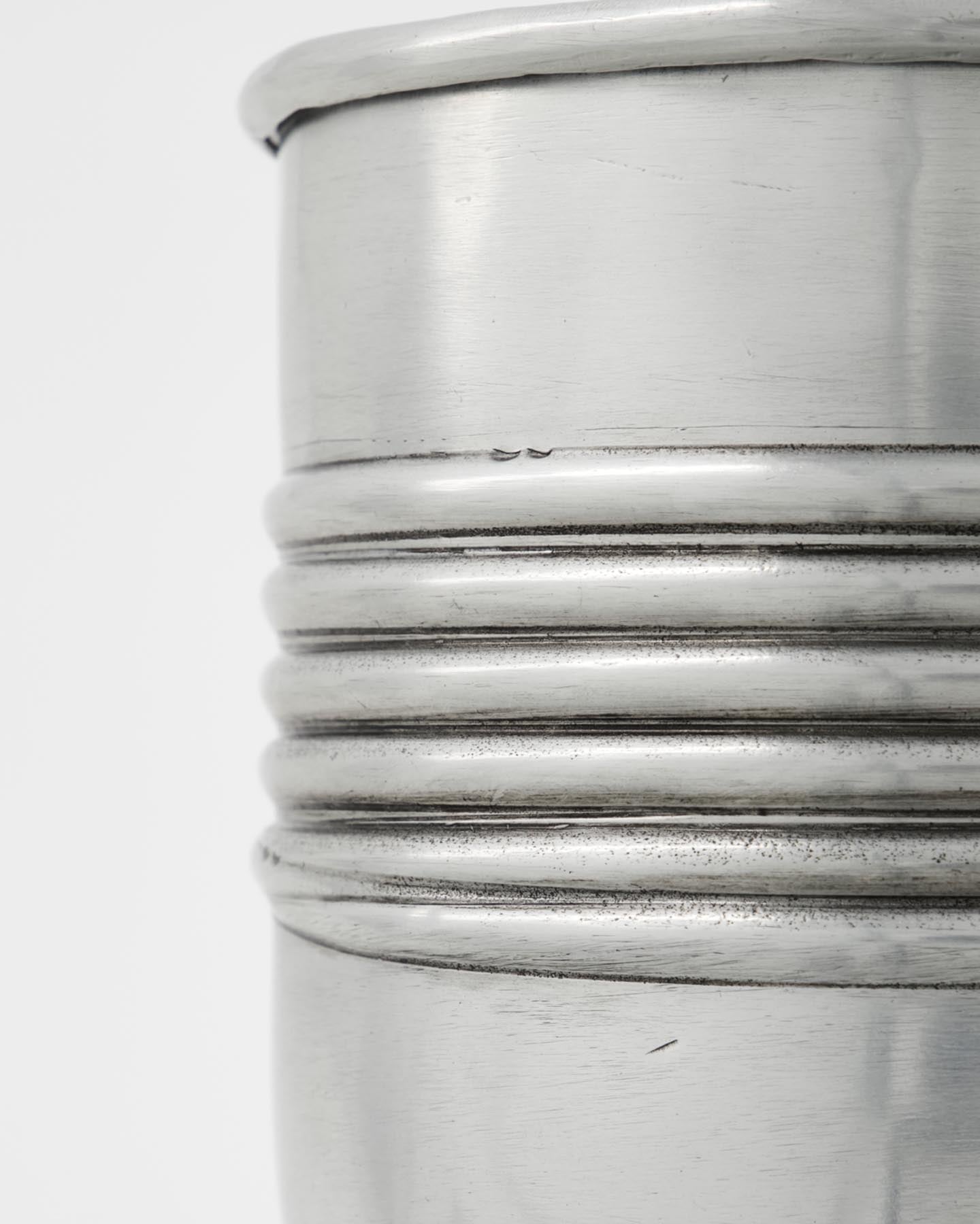 Pflanzer, HDGroove, Antiksilber-Finish in Antiksilber-Finish präsentiert im Onlineshop von KAQTU Design AG. Blumentopf ist von House Doctor